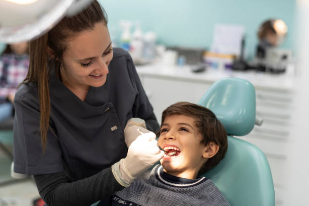 Best Cracked Tooth Emergency Dentist  in Kdeer, IL