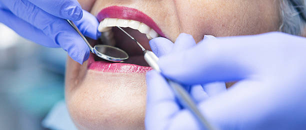 Best Emergency Tooth Extraction  in Kdeer, IL